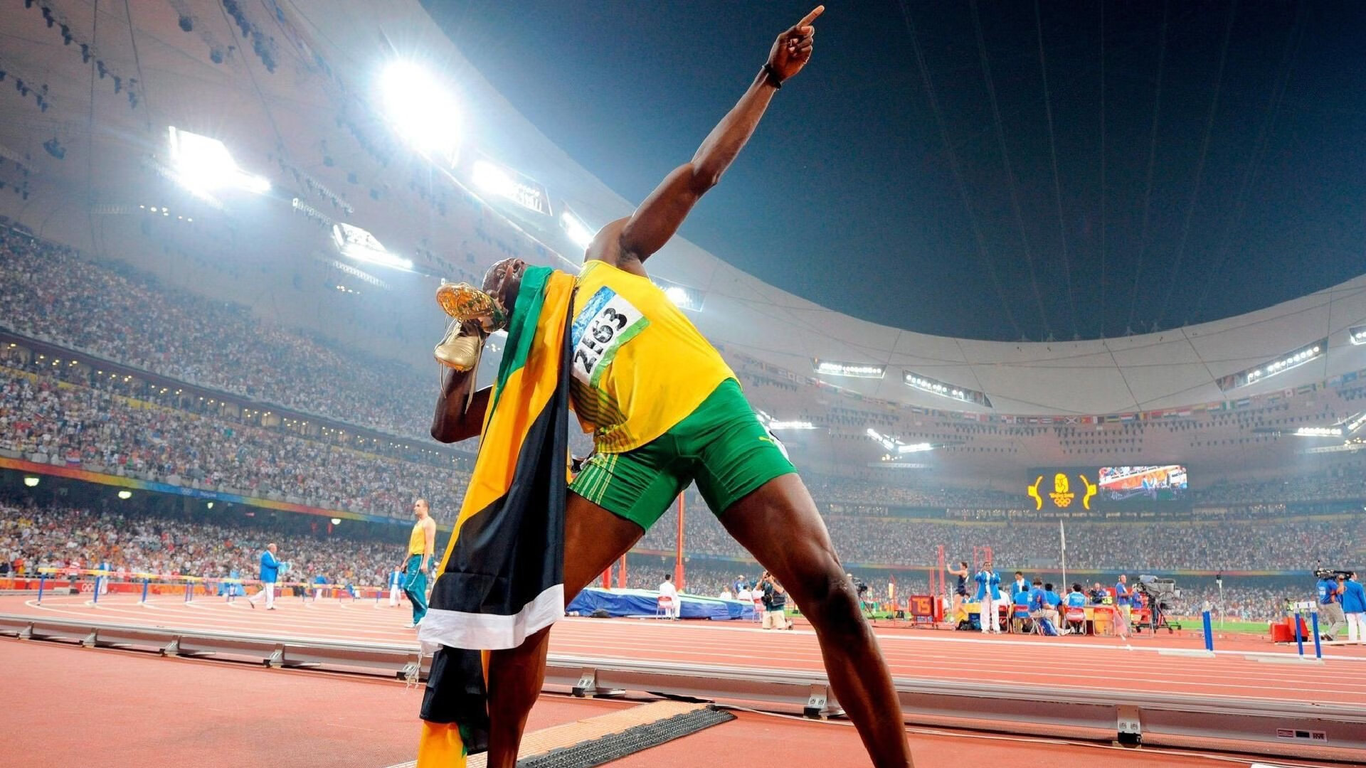 利拉德时间降临,个人英雄主义如何让公牛在雷霆面前完成一场教科书式完胜