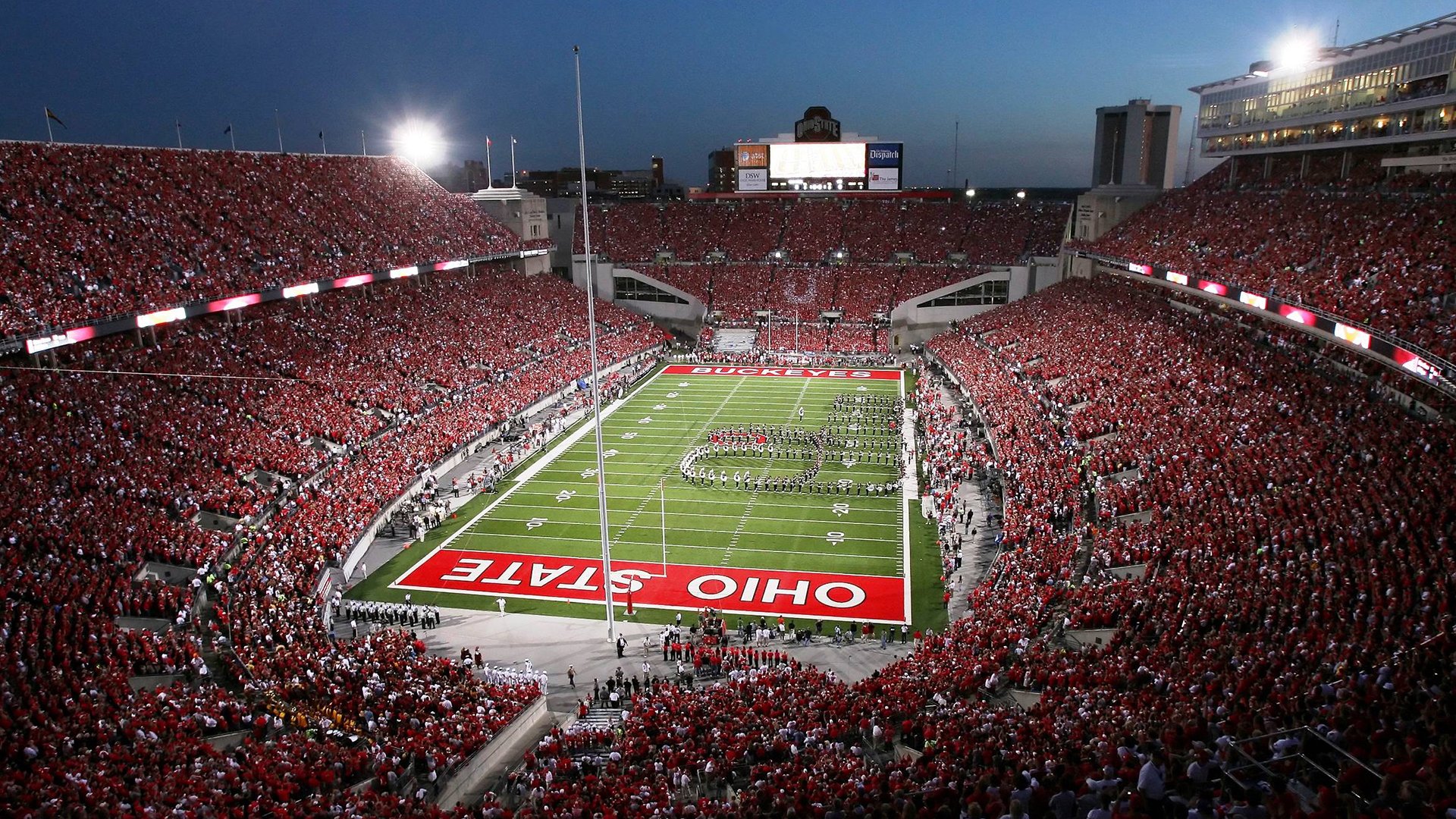 鹈鹕一波带走雄鹿,霍勒迪成为关键先生